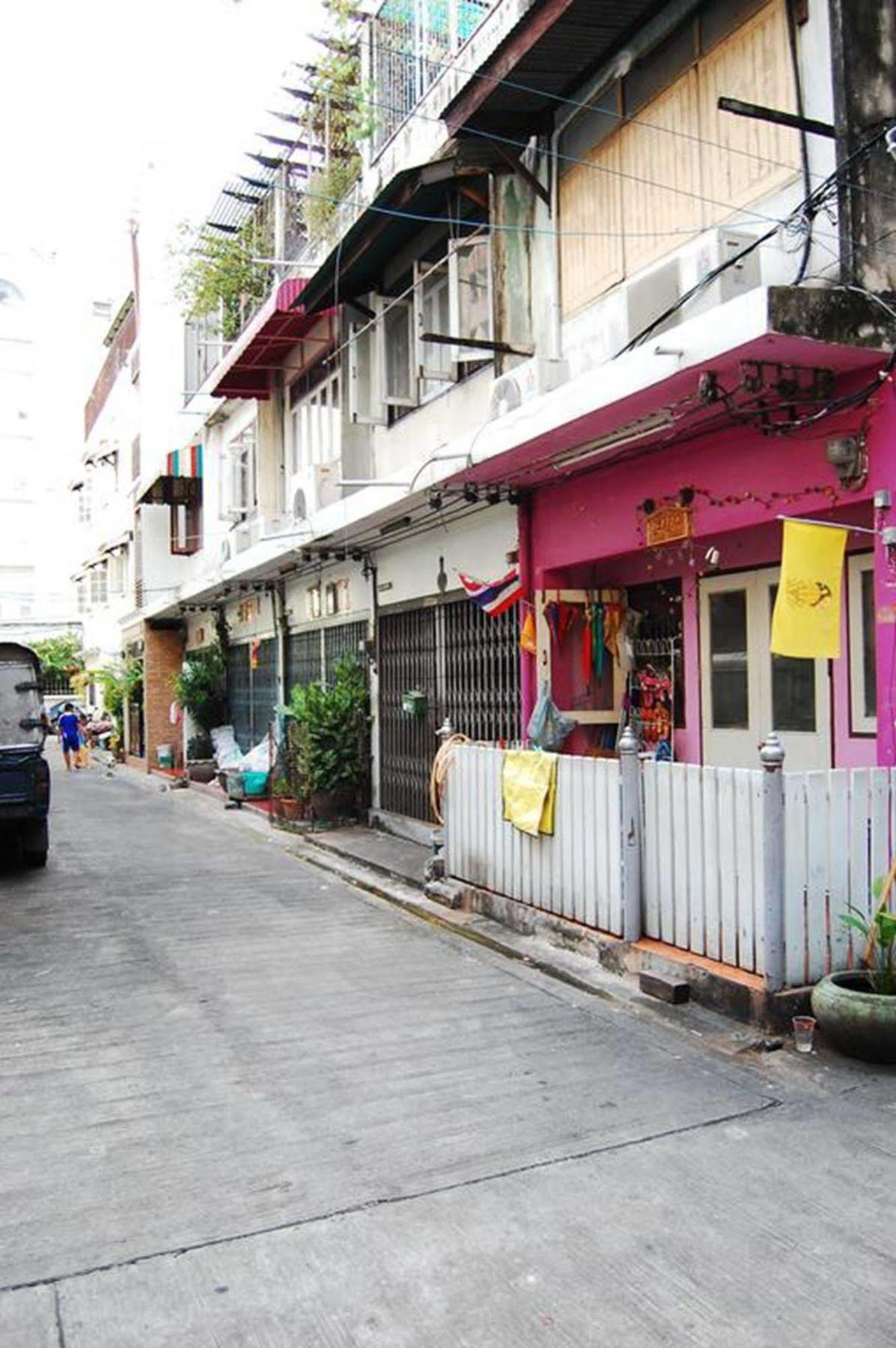 Siam Journey Guesthouse Bangkok Exterior photo